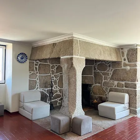 Casa De Lagarinhos Piscina Jacuzzi Jogos Gym - Serra Da Estrela - Seia - * Gouveia (Guarda)