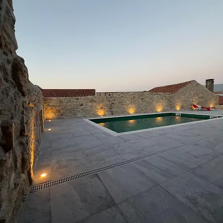 Casa De Lagarinhos Piscina Jacuzzi Jogos Gym - Serra Da Estrela - Seia - Willa Gouveia (Guarda)