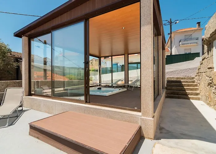 Casa De Lagarinhos Jacuzzi Jogos Gym - Serra Da Estrela - Seia - Villa *